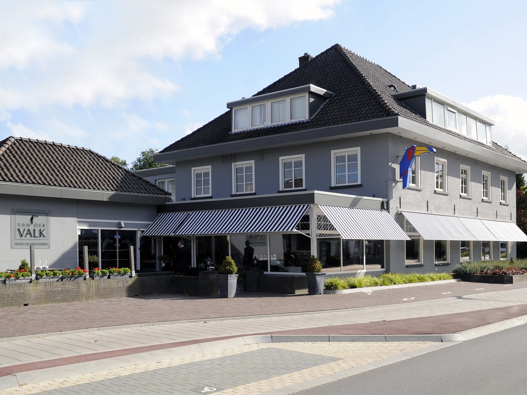buitenaanzicht Hotel de Molenhoek